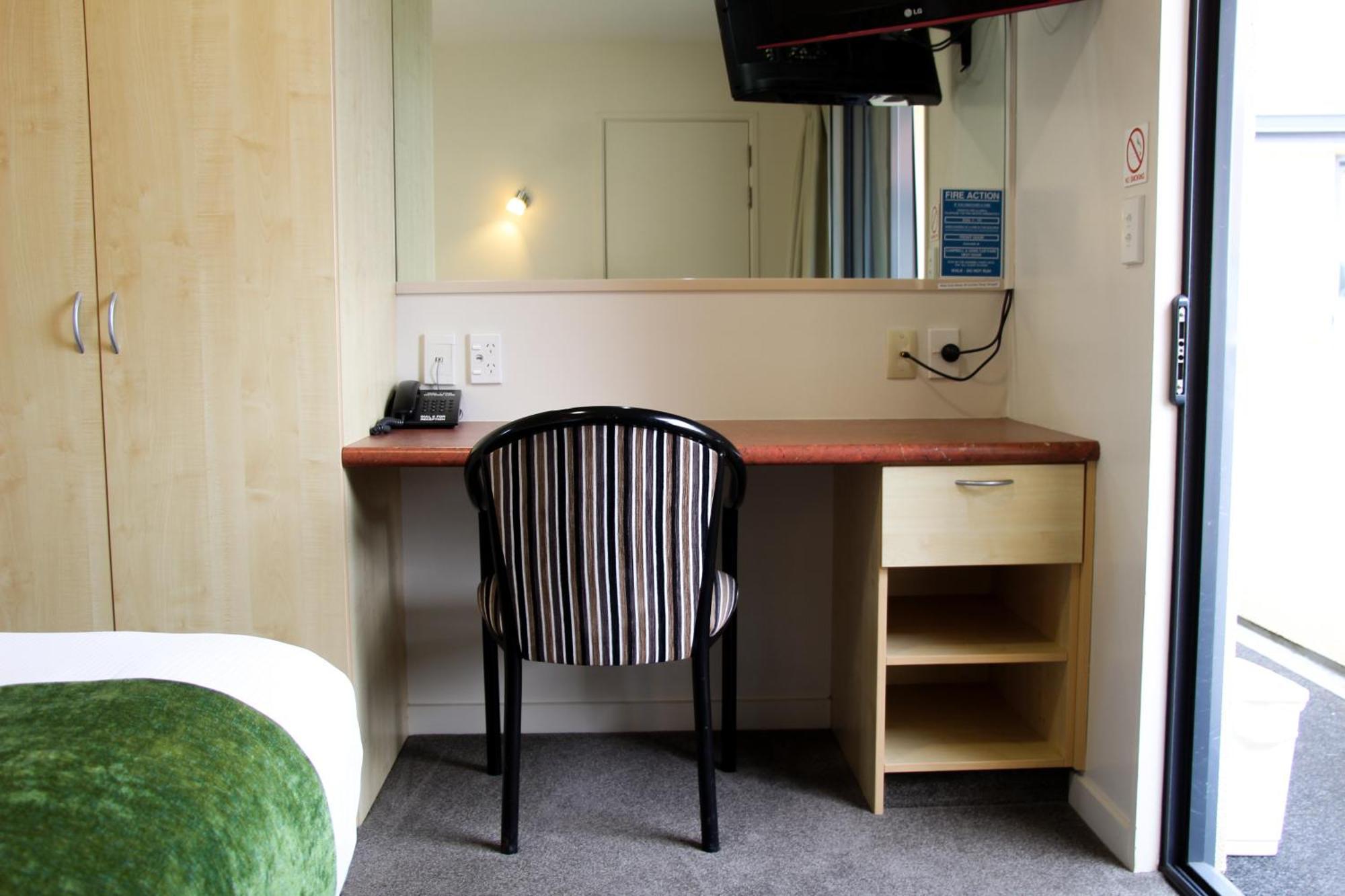 Bella Vista Motel Мосгил Экстерьер фото